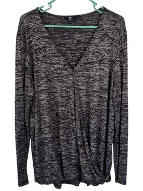 3/$20 GAP Heathered Black & Gray V-Neck Faux Wrap Long Sleeve Shirt